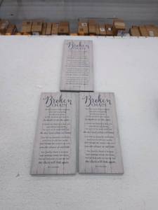lot 10196 image: Dexsa Broken Chain New Horizons Wood plaques, set of 3