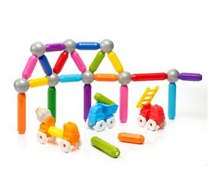 lot 10257 image: Retail - $36.00 Smartmax 38-Pc Magnetic Building Set