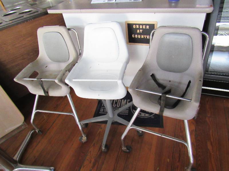 lot 1020 image: Lot Of (3) Rolling Metal Frame High Chairs