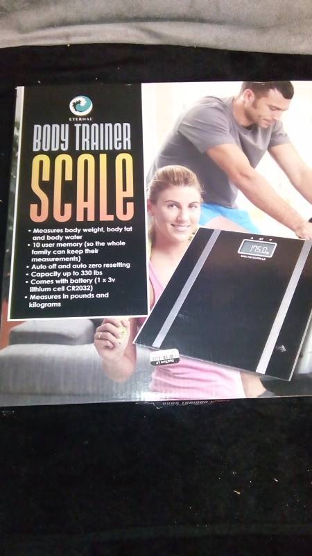 lot 7232 image: ETERNAL Body Trainer Scale