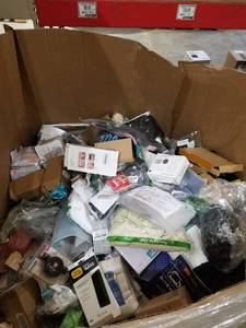 lot 600002 image: You Pick (15) Excess Freight Items Out of Thousands To Choose From Gaylords Re-Stocked Weekly