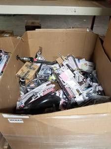 lot 600007 image: You Pick (15) Items Out of Thousands To Choose From Random Performance Tools Gaylords Re-Stocked Weekly