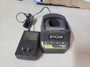 lot 2596 image: Ryobi One 18V Single Battery Charger