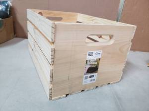 lot 2607 image: Crates And Pallet Large Wood Crate 67504 18 X 12 12 X 9 12