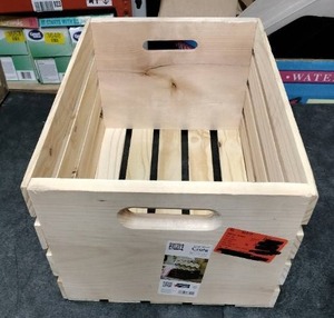lot 3689 image: Crates And Pallet Large Wood Crate 67504 18 X 12 12 X 9 12