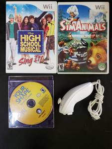 lot 48 image: (3) Nintendo Wii Games And White Controller