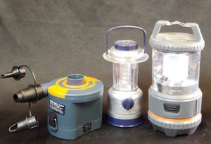 lot 125 image: (2) Camping Lanterns & Battery Operated Air Pump