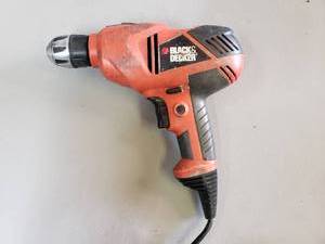 lot 127 image: Black & Decker Clutch Drill DR250