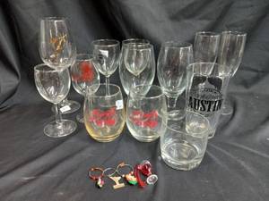 lot 154 image: Bar Glassware (2)Libbey LargeHeavy WaterTea Goblets (2)Champagne Flutes & Souvenir Bar Glass