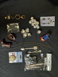 lot 157 image: Goodie Box - Mintures, Thimbles, Cowboy Pulls, Souvenir Spoons, Charms, Clock Kit, Thomas The Train