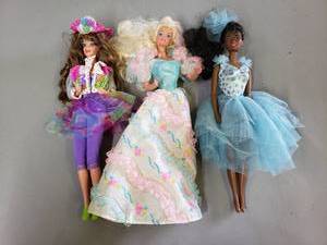 lot 190 image: Vintage Barbie Collection