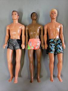 lot 204 image: Vintage Ken Dolls