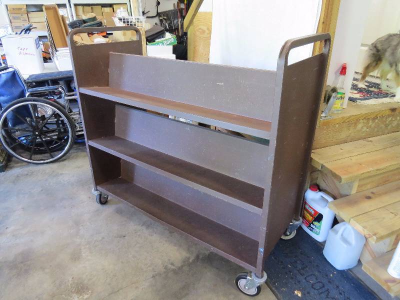 lot 3 image: Metal Library Cart