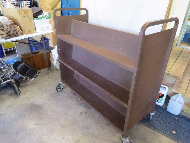 lot 4 image: Metal Library Cart