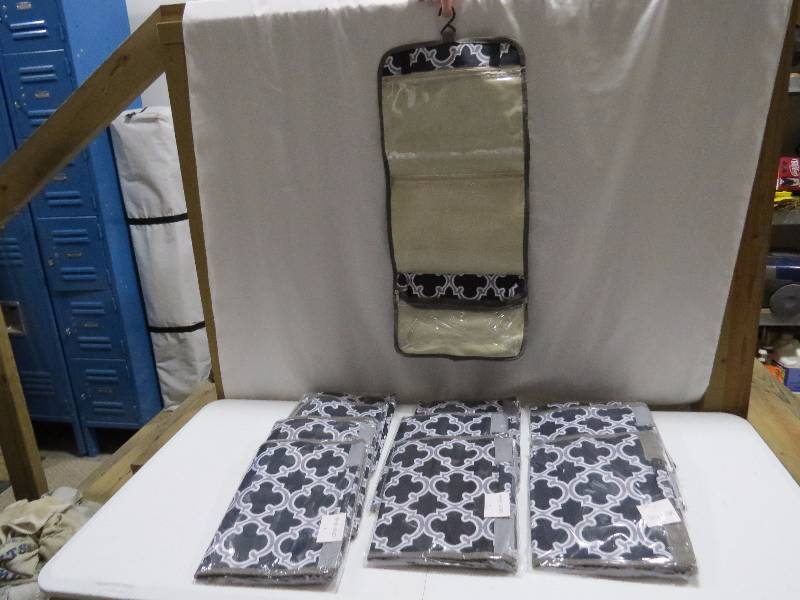 lot 88 image: Lot of 11 BlackGray Quatrefoil HangingTravel Cosmetic Bags