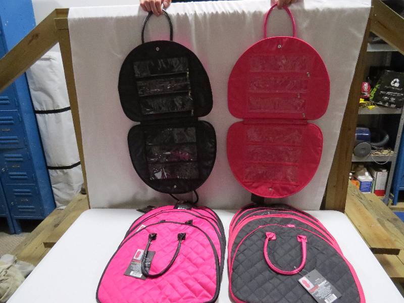 lot 126 image: Lot of 12 Jewelry Travel Organizers