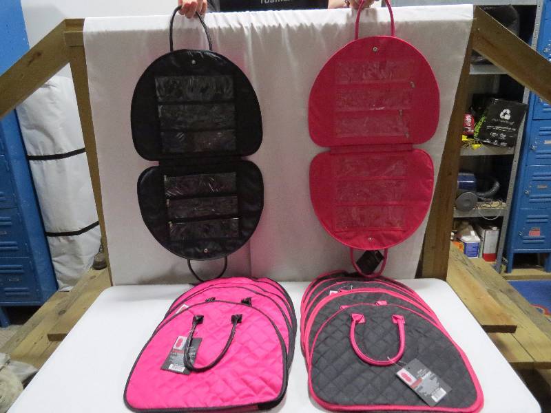 lot 130 image: Lot of 12 Jewelry Travel Organizers