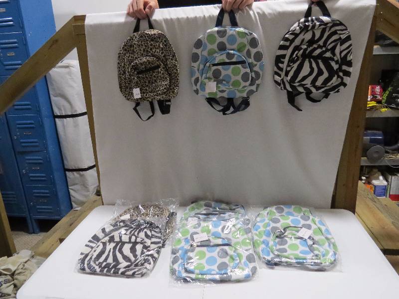 lot 153 image: Lot of 10 Assorted Small Backpacks