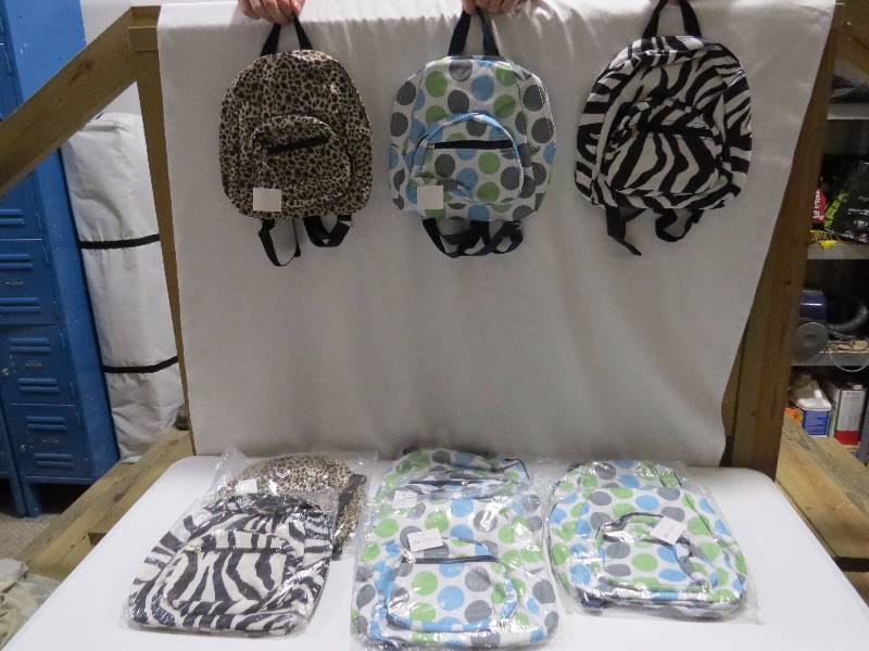lot 154 image: Lot of 10 Assorted Small Backpacks
