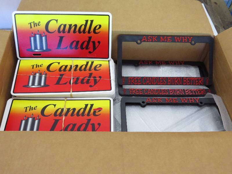 lot 225 image: Lot of Candle Front License Plates and License Plate Frames
