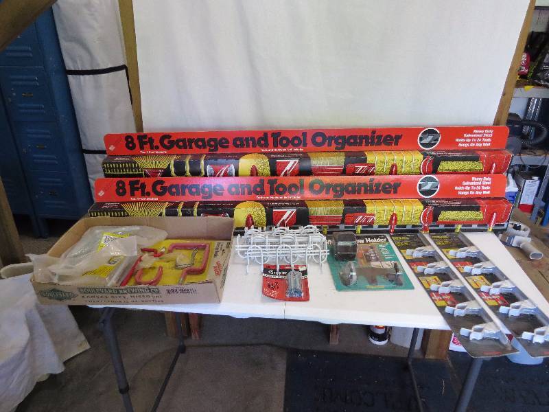lot 277 image: Lot of Garage and Tool Organizers