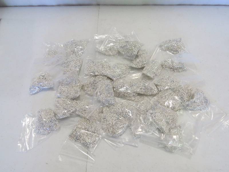 lot 283 image: Lot of 3000 3 Silver Plated Chain Extenders