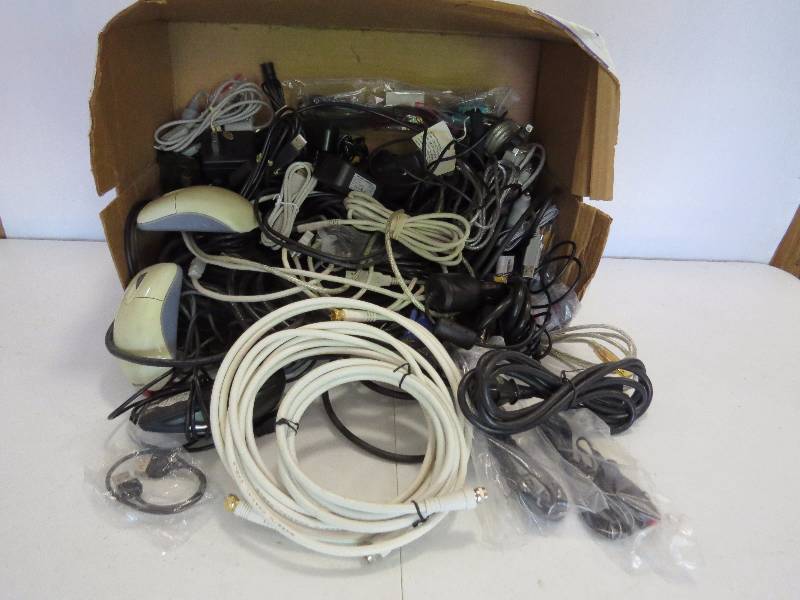 lot 287 image: Lot of assorted wires, cables, computer mice and more