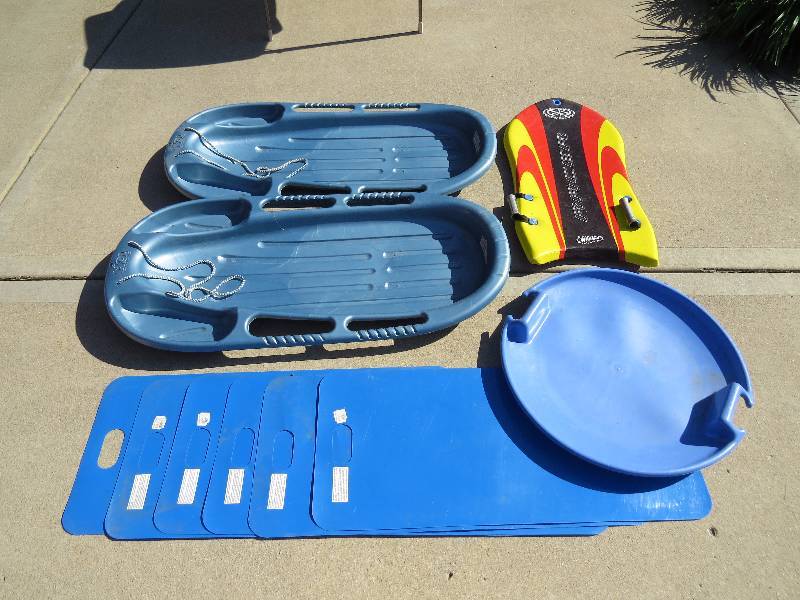 lot 298 image: Lot of Snow Sleds