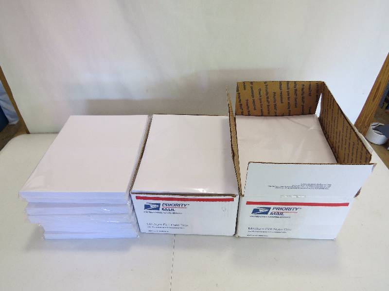 lot 300 image: Lot of 2000 Mailing Label Sticker Sheets