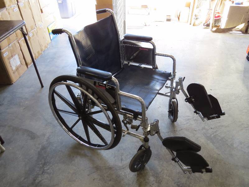 lot 318 image: Invacare Tracer SX Wheelchair
