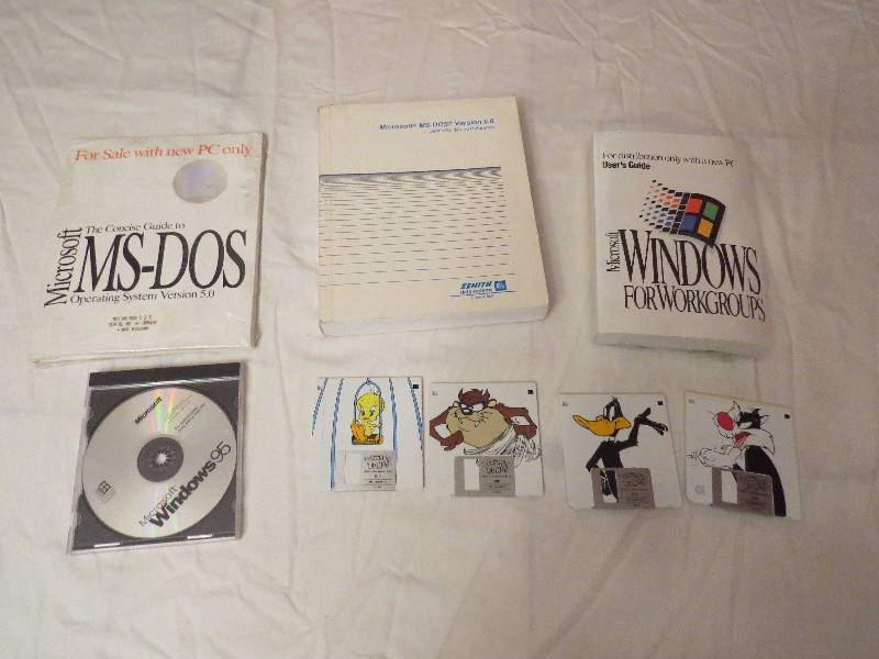 lot 367 image: Vintage Computer Software