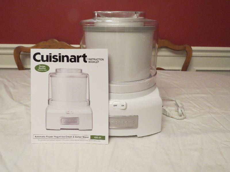 lot 386 image: Cuisinart ICE-21 1.5 qt. Frozen Yogart-Ice Cream & Sorbet Maker