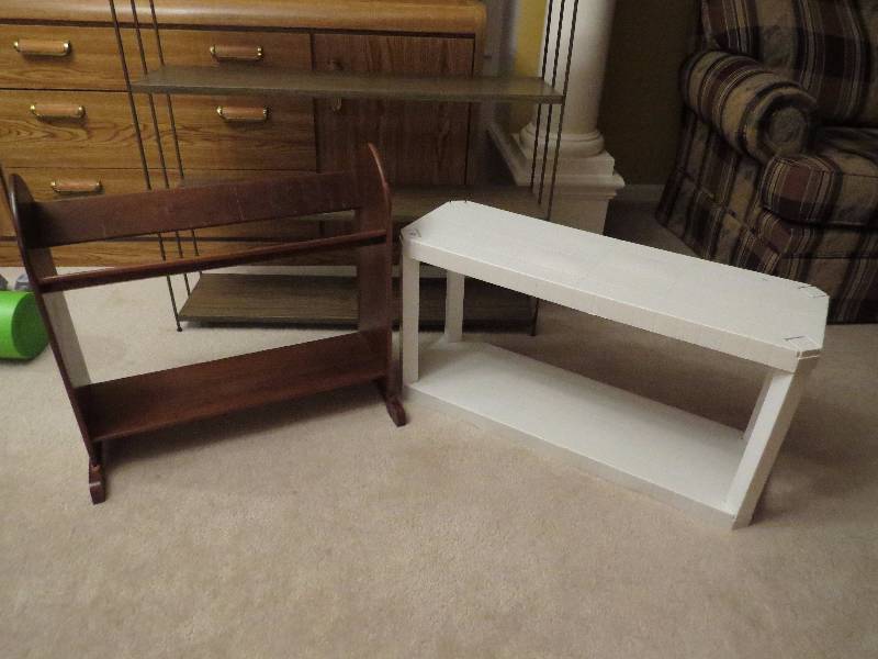 lot 391 image: Lot of 3 Shelf Units