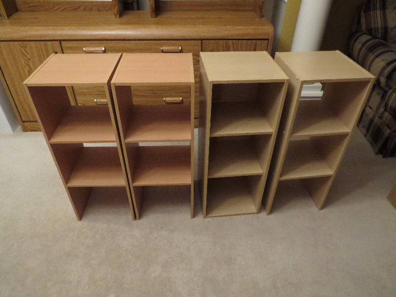 lot 392 image: Lot of 4 Shelf Units