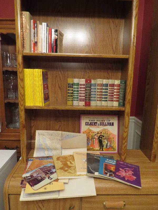 lot 406 image: Lot of Books and more - Readers Digest, National Geographic
