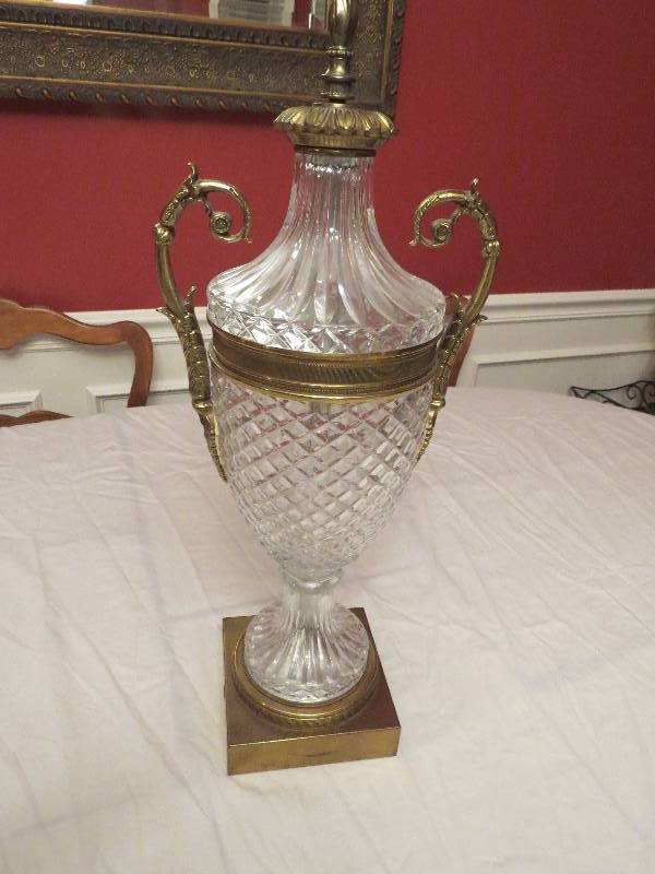 lot 410 image: Glass Trophy