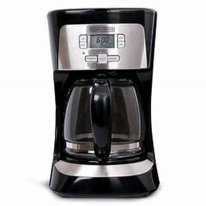 lot 45577 image: Black & Decker 12-Cup Programmable Coffee Maker