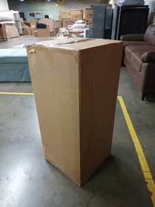 lot 7 image: Mystery Box