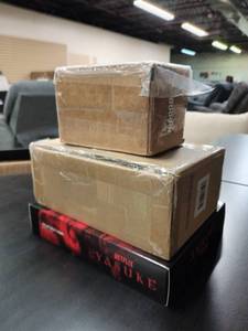lot 48 image: 3 Mystery Boxes