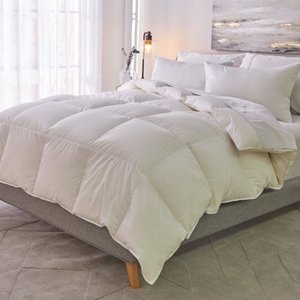 lot 51 image: 1221 Bedding Cotton Sateen Down Alternative Comforter- Retail$151.49