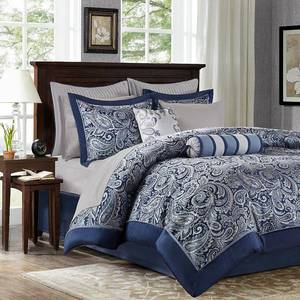 lot 65 image: Madison Park Whitman Navy 12-piece Complete Bed Set- Retail$156.68