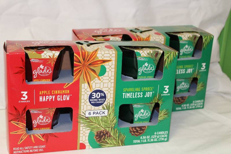 lot 2000 image: Glade Scented Candles