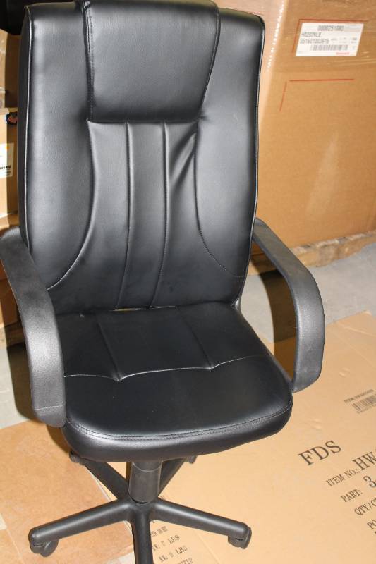 lot 2038 image: Office Chair