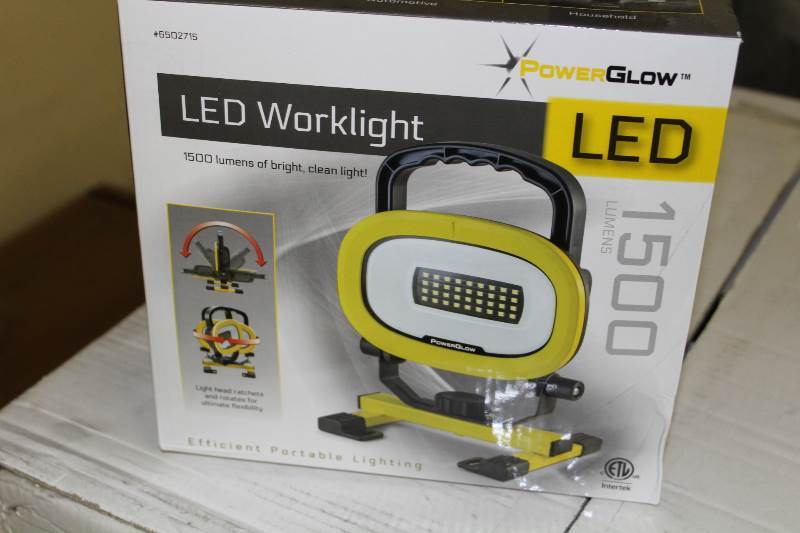 lot 2096 image: Led Workshop Light