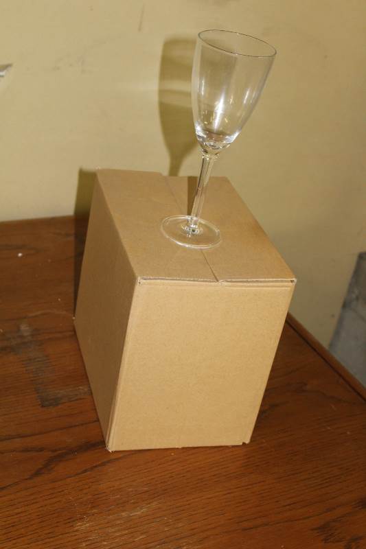lot 2109 image: Wine Glasses