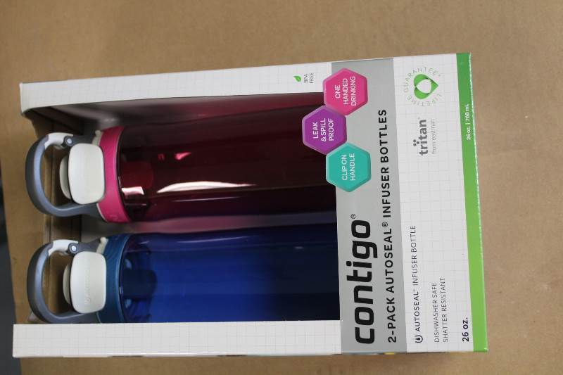 lot 2122 image: Contigo Water infusor bottle
