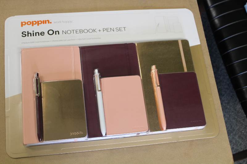 lot 2123 image: 3 piece note book set