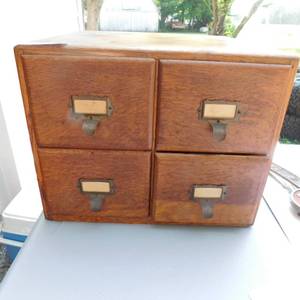 lot 8001 image: Vintage Wood Library Card Box by Imperial.