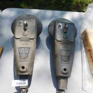 lot 8003 image: Vintage Parking Meters by Duncan Meter (2)