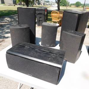 lot 8010 image: Onkyo Speaker Collection. (7)
